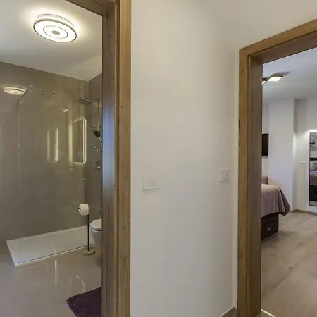 Holiday home Luxurious With Pool *