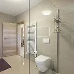 Ferienhaus Luxurious With Pool Barban